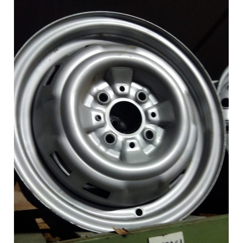 CERCHIO  RUOTA  FIAT RITMO - 900 E