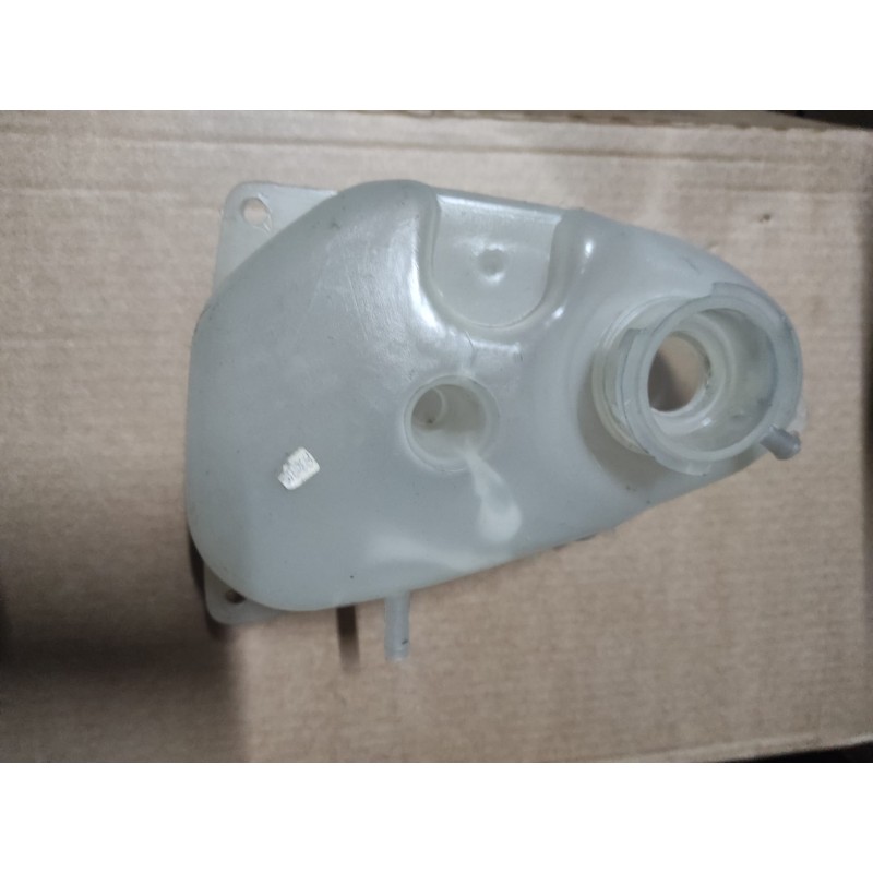 Vaschetta acqua radiatore FIAT RITMO/REGATA - LANCIA  PRISMA - AUTOBIANCHI